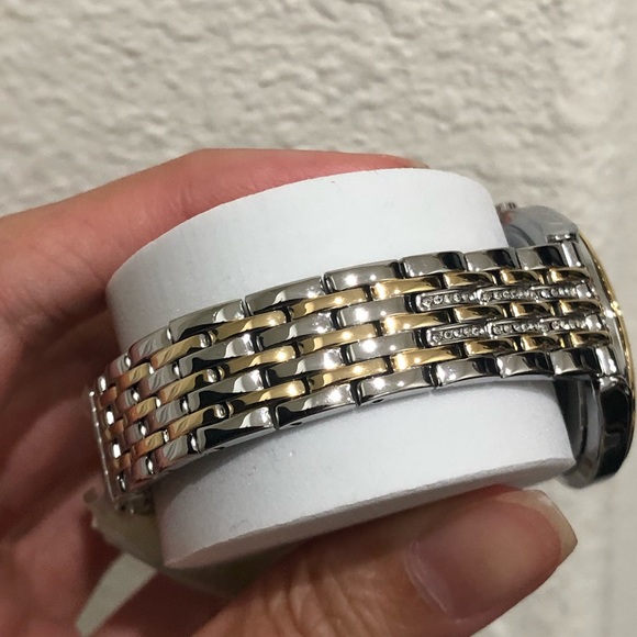 Mk women watch - Picture 6 of 9